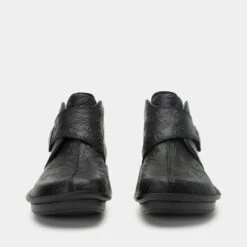 Caiti Night N Gale Boot 12 Caiti Night N Gale Boot -Fashion Shoe Store CAT 8101 S5 3981b8cd 4e30 4dd2 b599 57cf7d9e3fbe