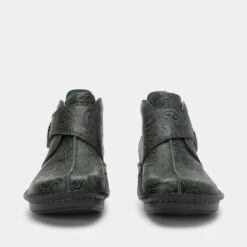 Caiti Pine Gale Boot -Fashion Shoe Store CAT 8102 S5 2728b793 747f 4506 869f a95a6258743d