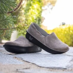 New Release -Fashion Shoe Store DEB 6169 S1X