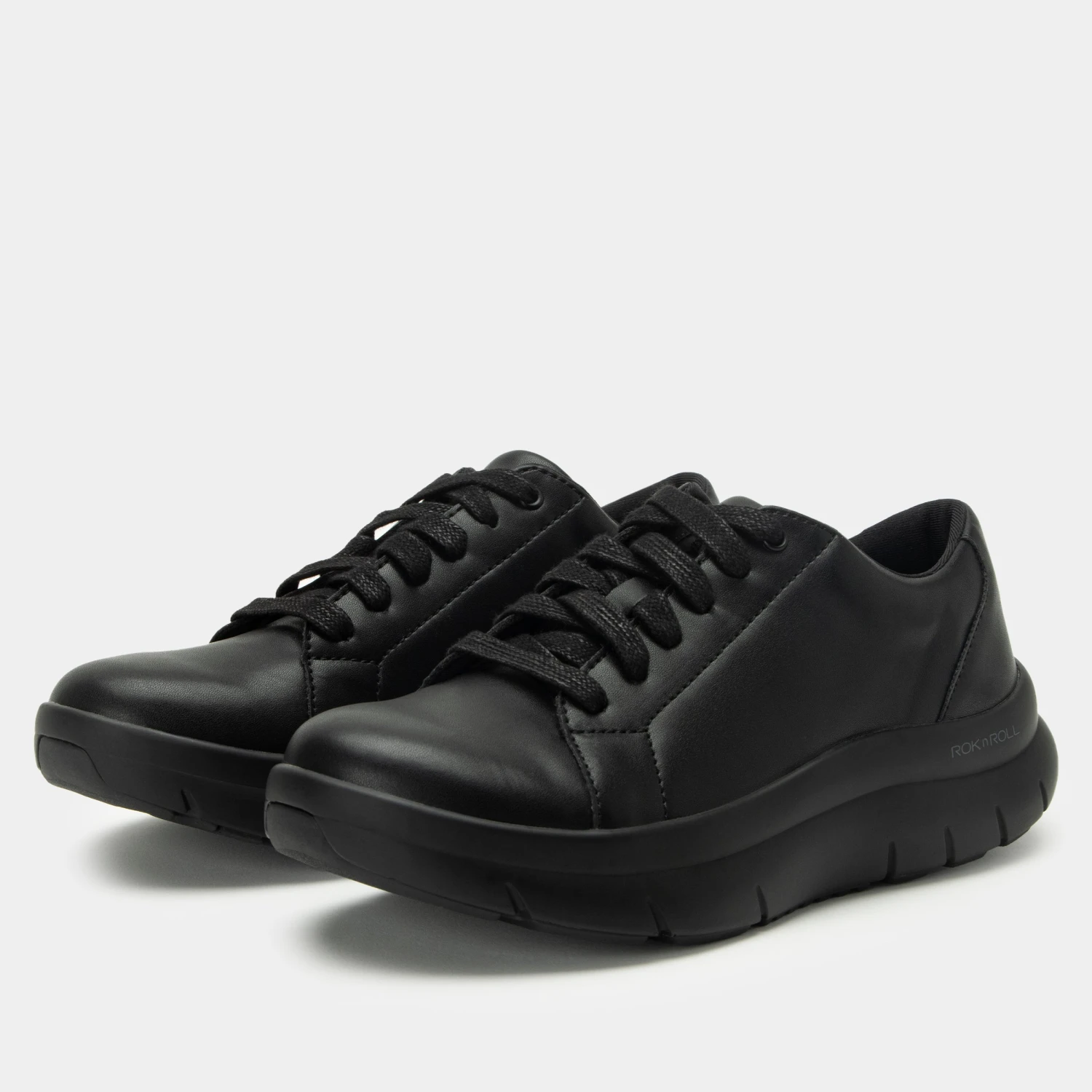 Flote Black Shoe 1 Flote Black Shoe