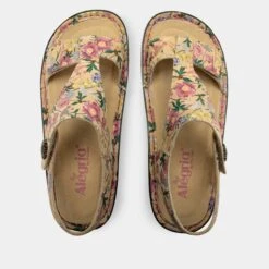 Kerri A Fine Romance Sandal 11 Kerri A Fine Romance Sandal -Fashion Shoe Store KER 6102 S4 dd908eeb f3d7 4052 95e2 a465d8159260