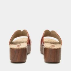 Triniti Garnet Sandal -Fashion Shoe Store TRI 6107 S3 65e75af5 9c4c 4fba 9115 f201ccc75c4d