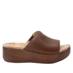 Triniti Clay Sandal -Fashion Shoe Store TRI 7407 S2