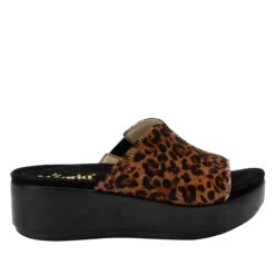 Triniti Safari Sandal -Fashion Shoe Store TRI 7606 S2