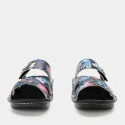 Victoriah Tropic Nights Sandal -Fashion Shoe Store VIC 6111 S5 bdeedc41 ca42 4f1c b949 4298e2e6e571